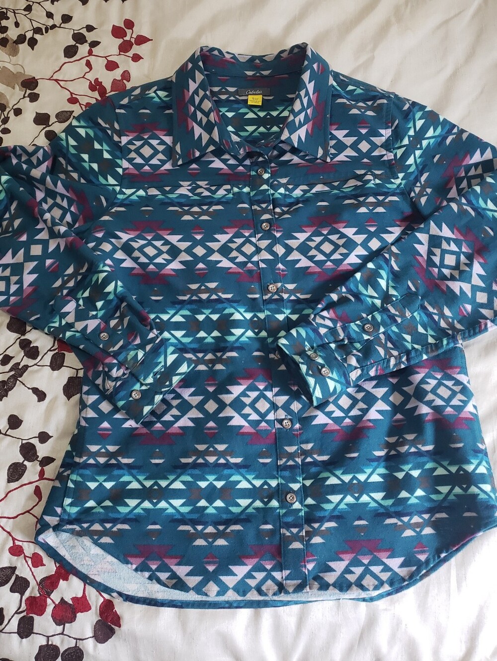 Womens Size MEDIUMVintage Cabela's Flannel